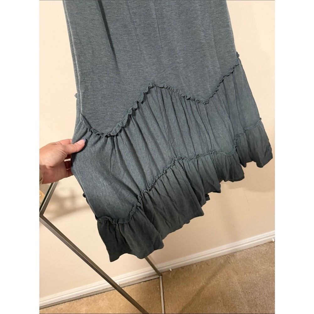-NWT- Women's Tiered Maxi Skirt in Charcoal Gray - Picture 3 of 6